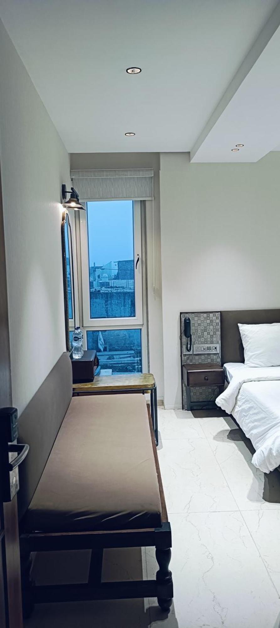 Hari Om Residency 800 Meters From Ram Mandir Ayodhya Hotel Luaran gambar