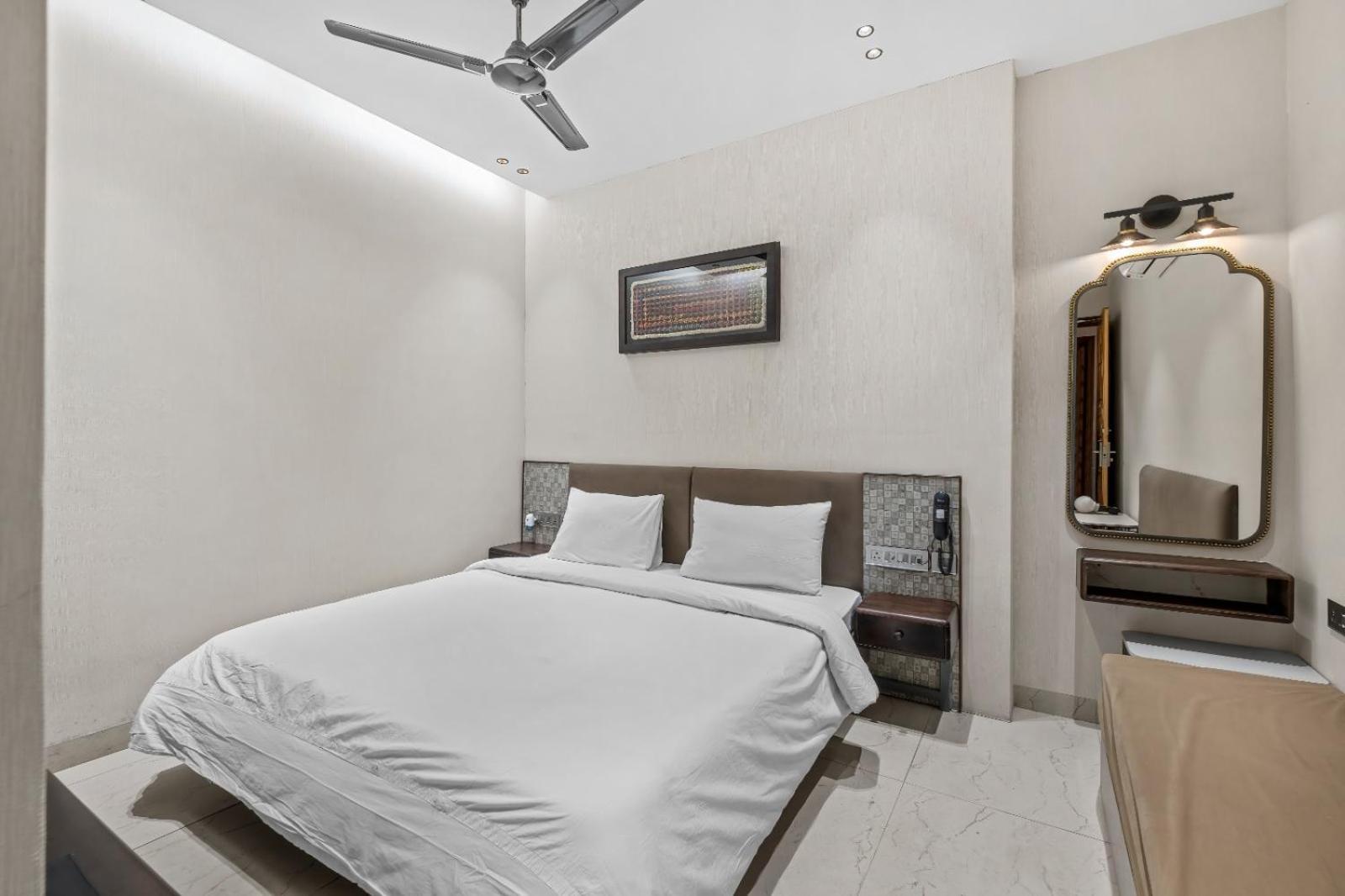 Hari Om Residency 800 Meters From Ram Mandir Ayodhya Hotel Luaran gambar